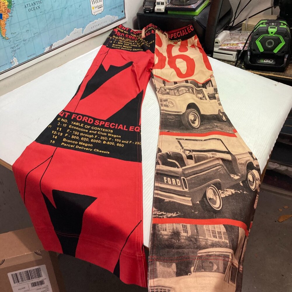 Alice + Olivia x Ford Bronco Wide Leg Graphic Pants Womens Sz 29 NWT - Picture 4 of 15